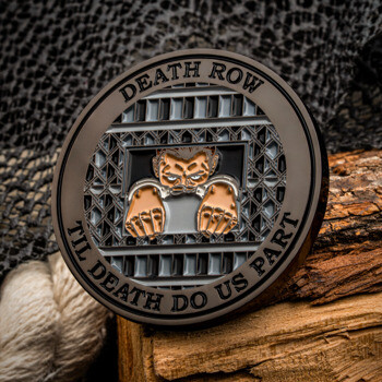 Death Row Til Death Do Us Part challenge coin depicting an aggressive character gripping cell bars, displayed on wood and netting backgrounds.